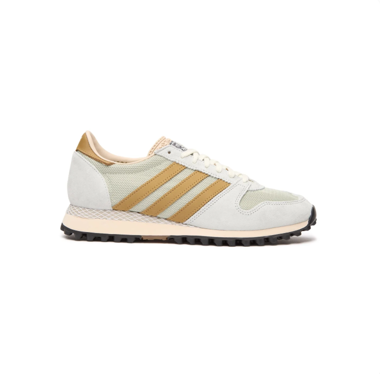 adidas Retro Runner Sneakers – Light Gray & Golden Tan