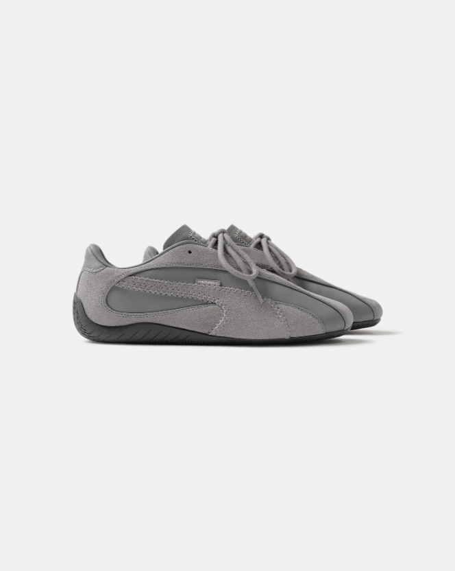 PUMA Low-Profile Sneakers – Tonal Gray