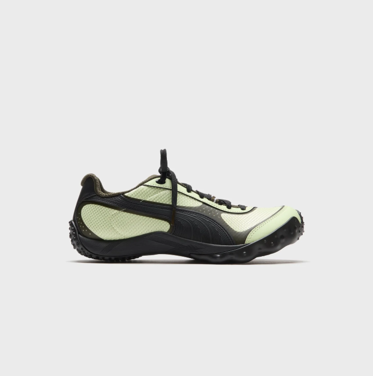PUMA Textured-Sole Sneakers – Pale Lime & Black