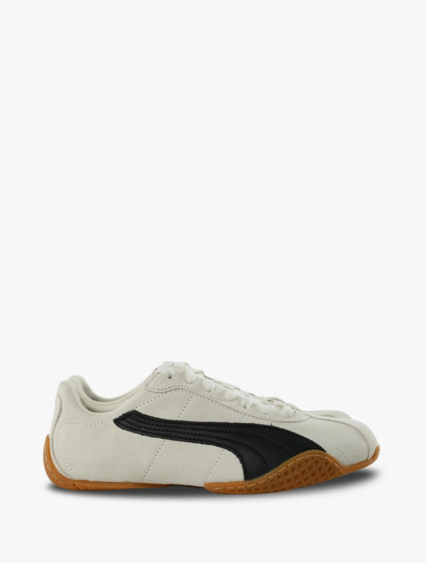 PUMA Low-Profile Sneakers – Cream & Black with Gum Sole
