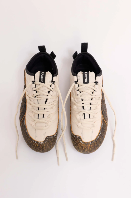 PUMA Low-Profile Sneakers – Cream & Textured Brown