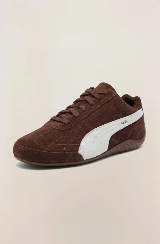 PUMA Low-Profile Sneakers – Dark Brown & White