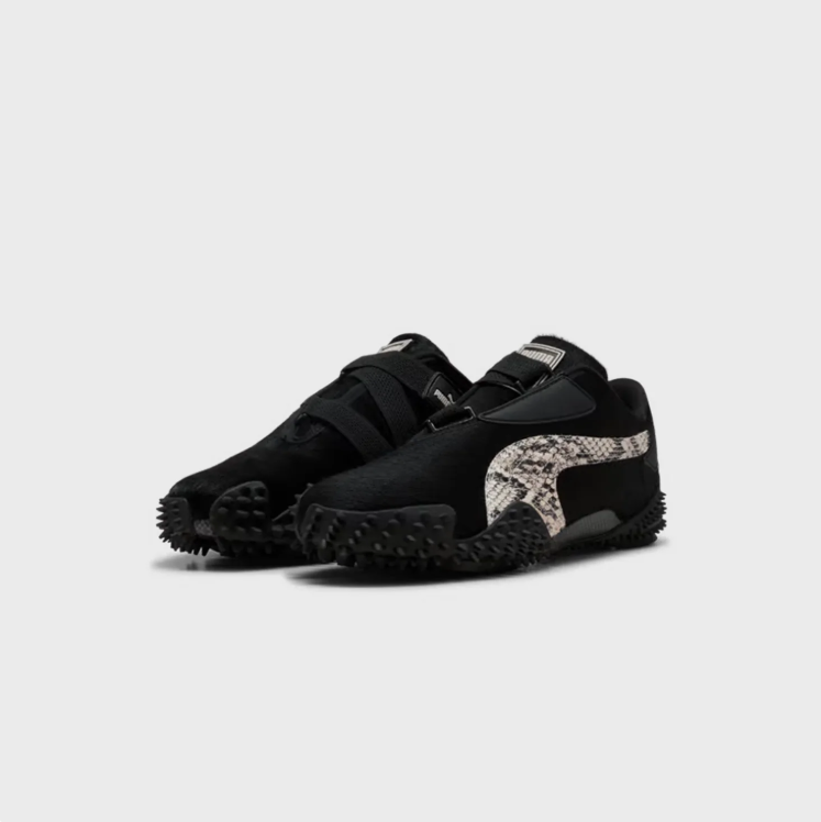 PUMA Sneakers – Black with Snake-Print Accents