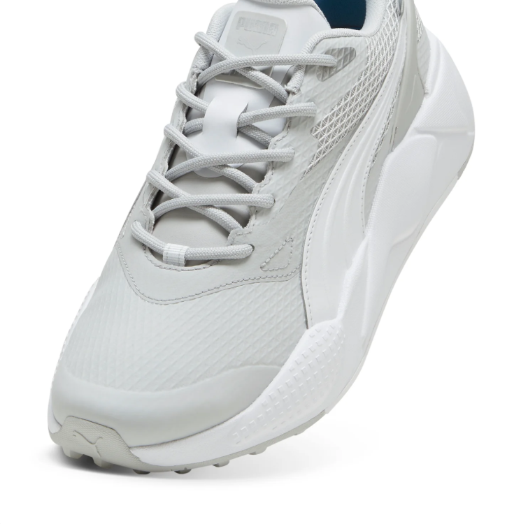 PUMA Chunky Low-Top Sneakers – Light Gray & White