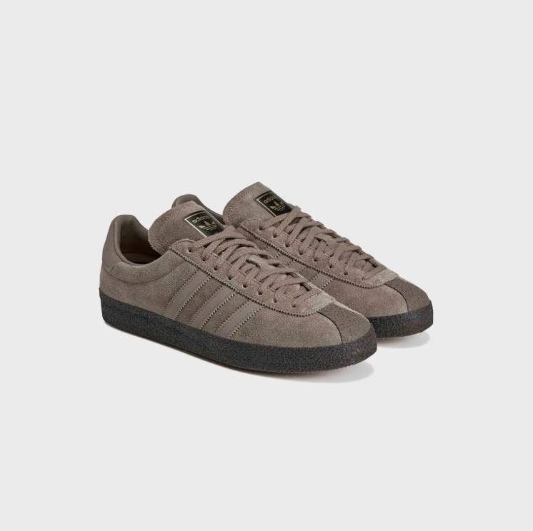 adidas Gazelle Low-Top Sneakers – Taupe & Black