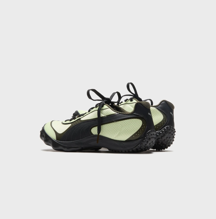 PUMA Textured-Sole Sneakers – Pale Lime & Black